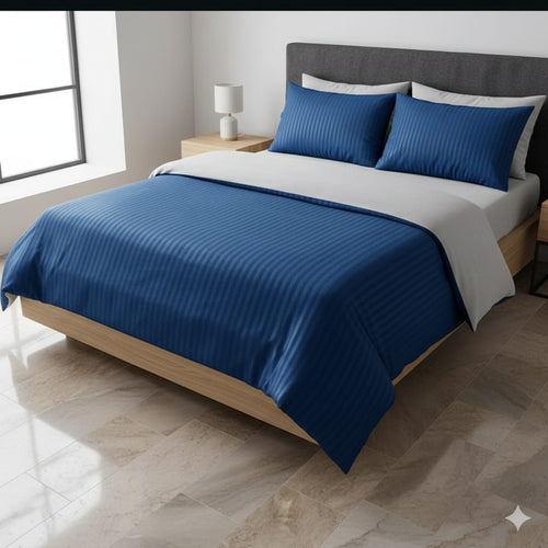 Luxury Duvet Cover Set with Matching Pillow Covers – Soft & Stylish