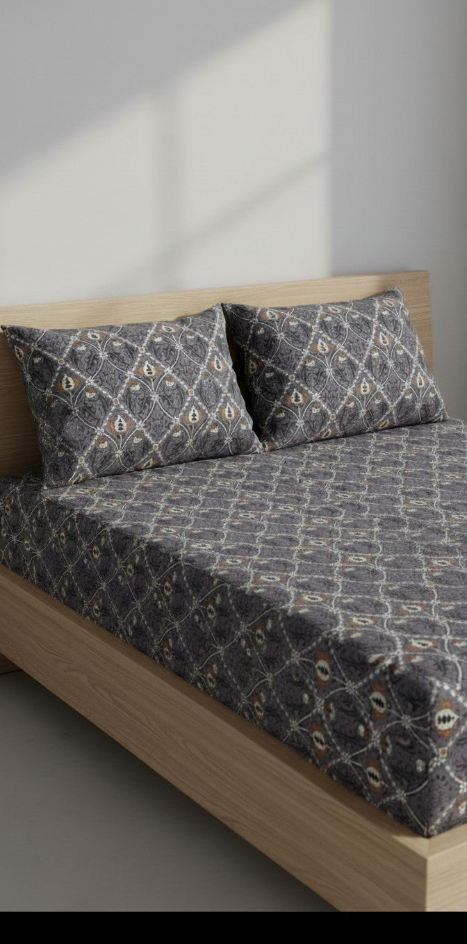 Luxury fitted bedsheet with all around elastic smooth & comfortable